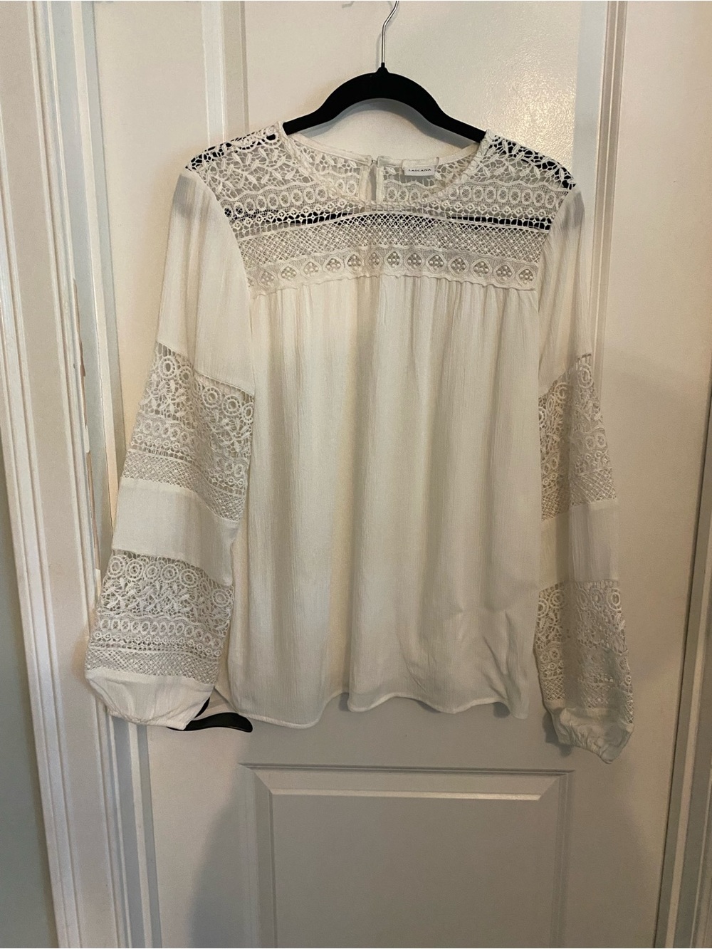 NWT Lascana Ivory Lace-Inset Long Sleeve Blouse